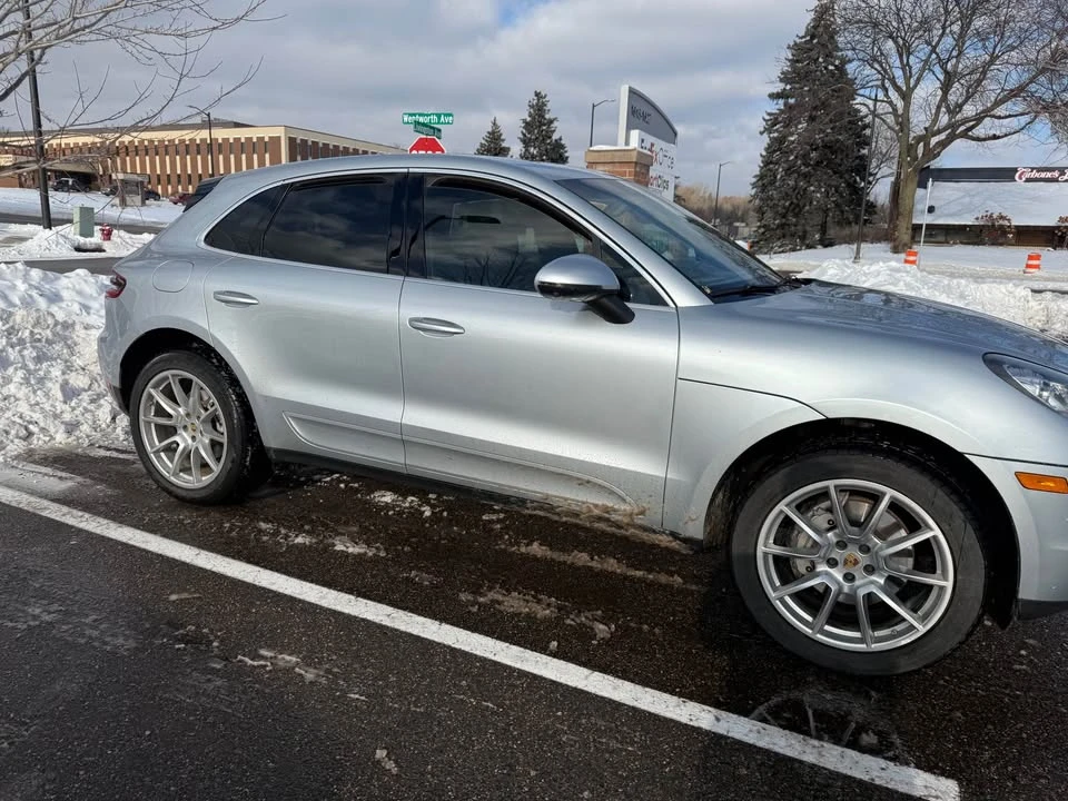 2016 Porsche Macan S - Image 4 of 7