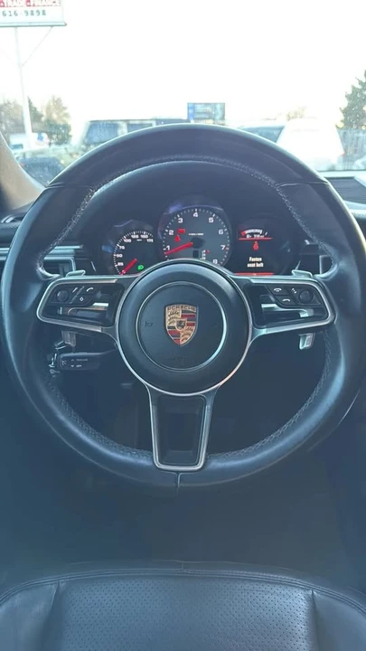 2016 Porsche Macan S - Image 6 of 11