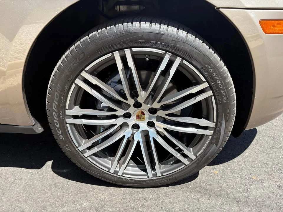 2016 Porsche Macan S - Image 11 of 11