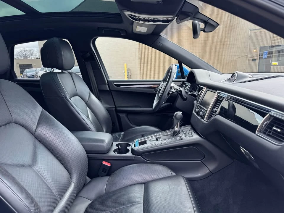 2016 Porsche Macan S - Image 15 of 20