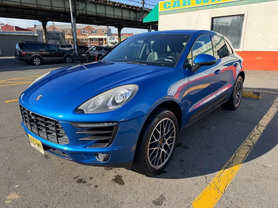 2016 Porsche Macan S - Image 2 of 15