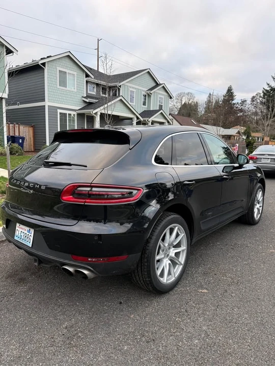 2016 Porsche Macan S - Image 8 of 13