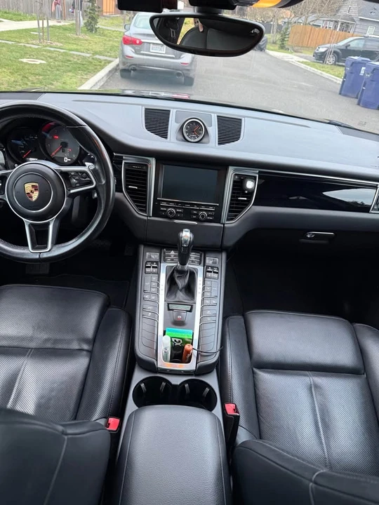 2016 Porsche Macan S - Image 10 of 13