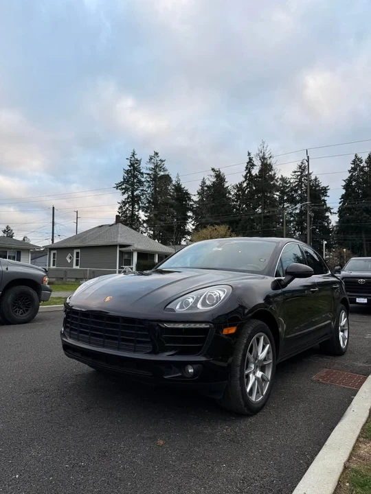 2016 Porsche Macan S - Image 2 of 13
