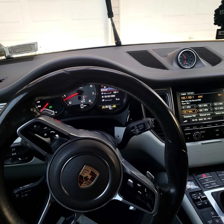 2016 Porsche Macan S - Image 5 of 11