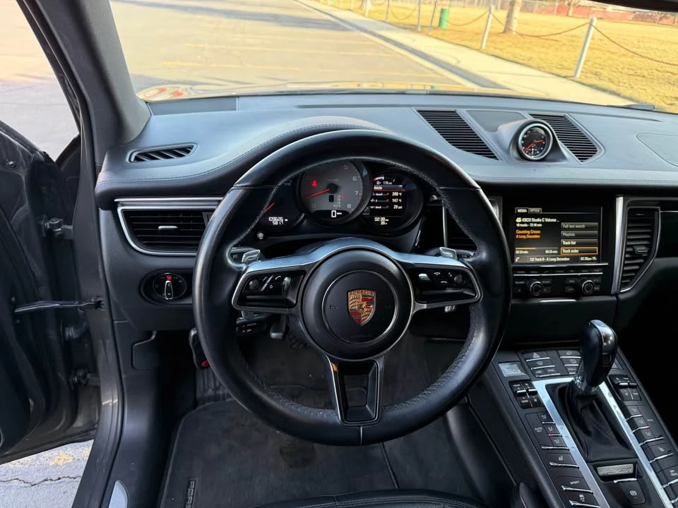 2016 Porsche Macan S - Image 13 of 19