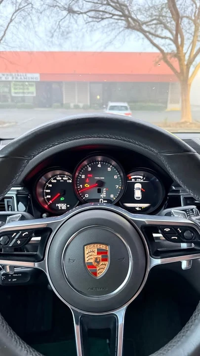 2016 Porsche Macan S - Image 11 of 11