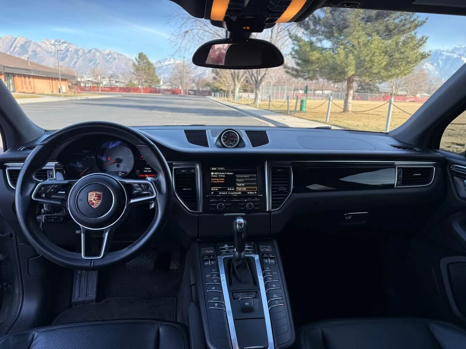 2016 Porsche Macan S - Image 12 of 19