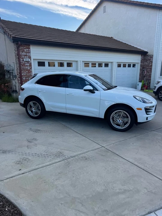 2016 Porsche Macan S - Image 2 of 10