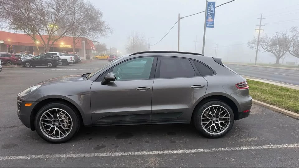 2016 Porsche Macan S - Image 4 of 11