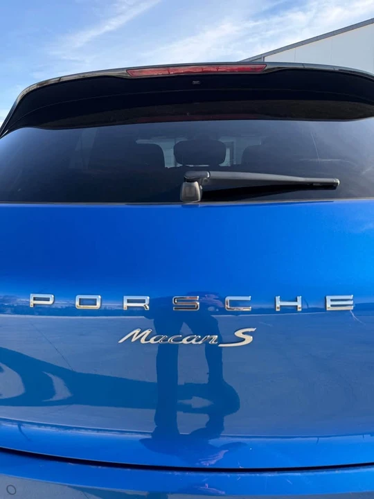 2016 Porsche Macan S - Image 10 of 21