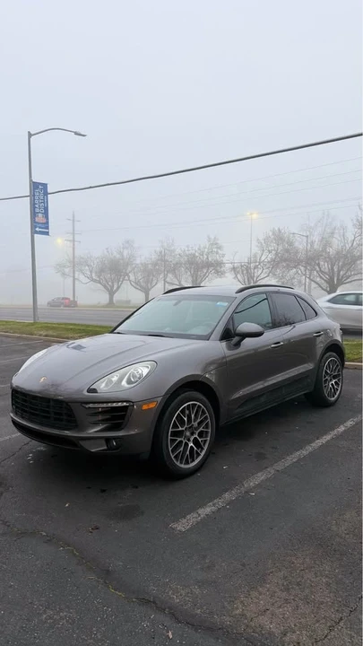 2016 Porsche Macan S - Image 2 of 11