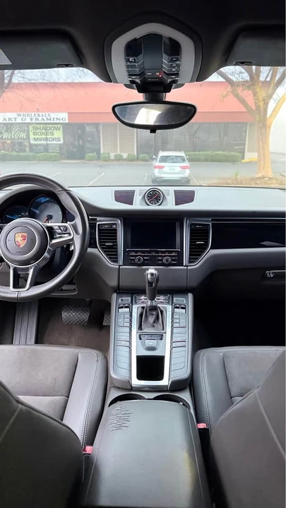 2016 Porsche Macan S - Image 10 of 11