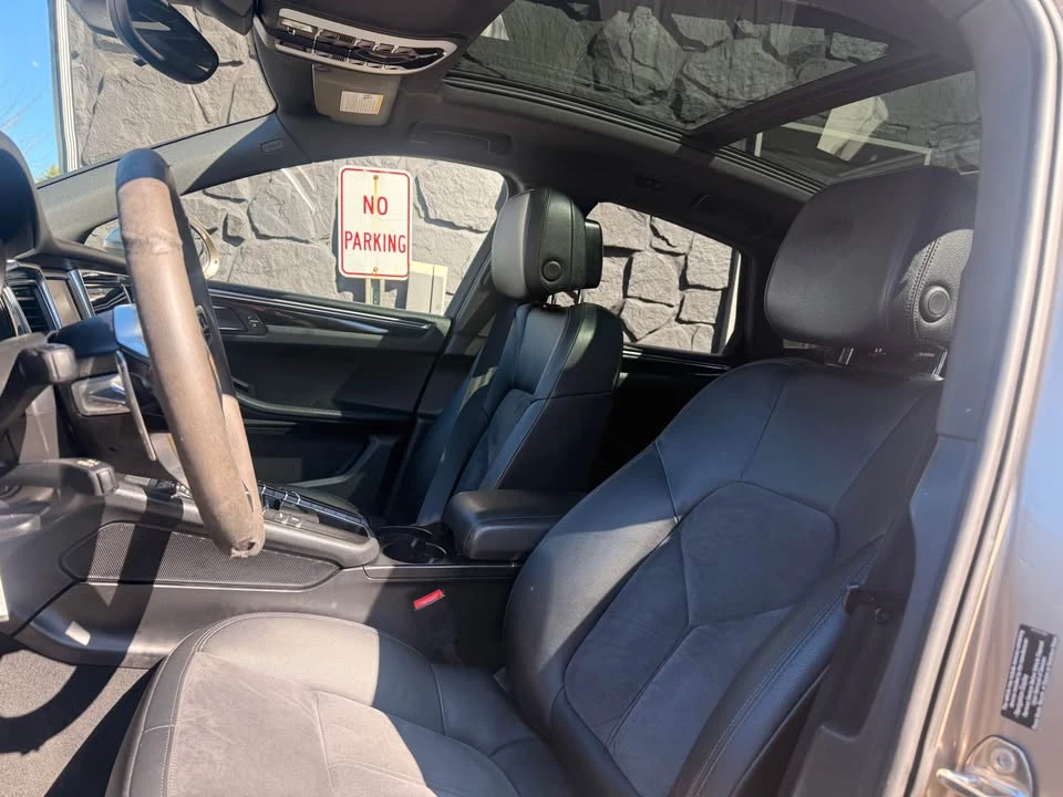 2016 Porsche Macan S - Image 12 of 17
