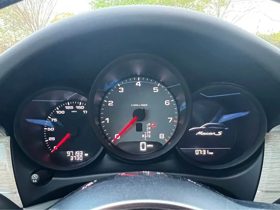 2016 Porsche Macan S - Image 9 of 20