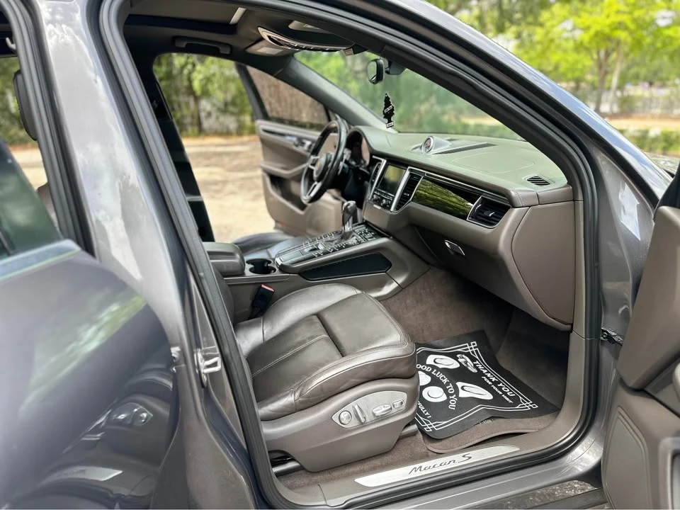 2016 Porsche Macan S - Image 6 of 10