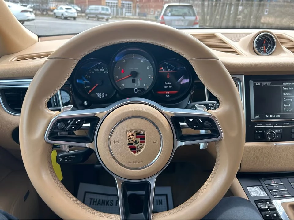 2016 Porsche Macan S - Image 16 of 20