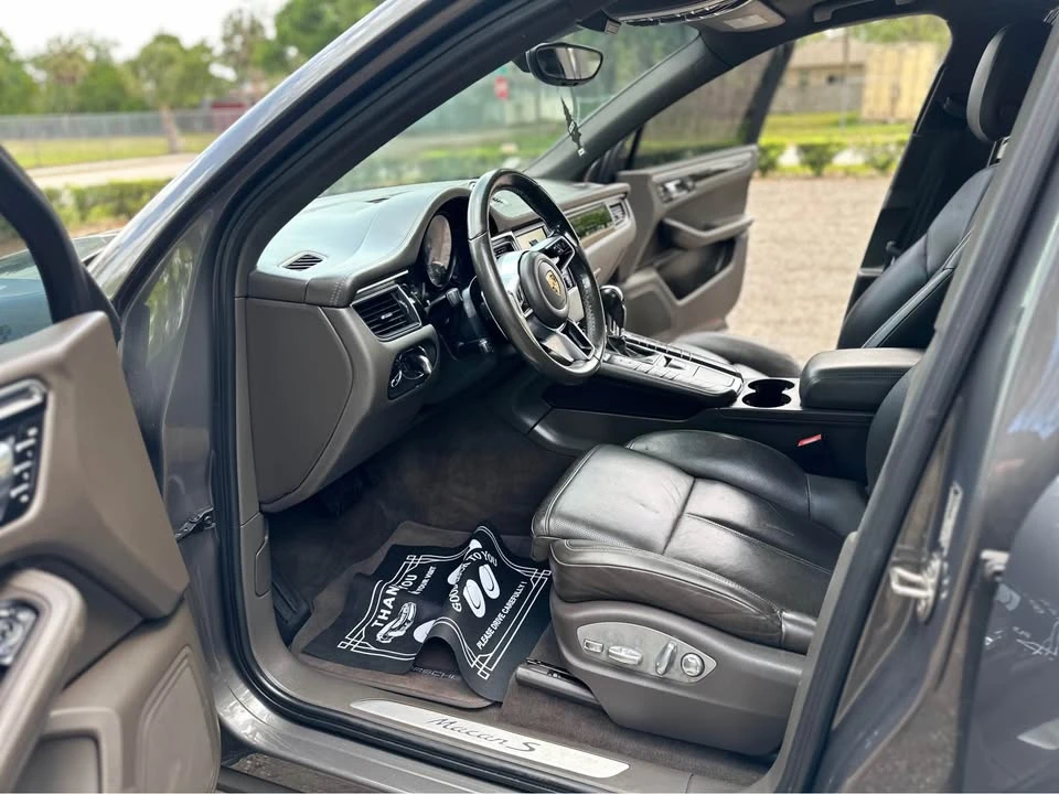 2016 Porsche Macan S - Image 7 of 10