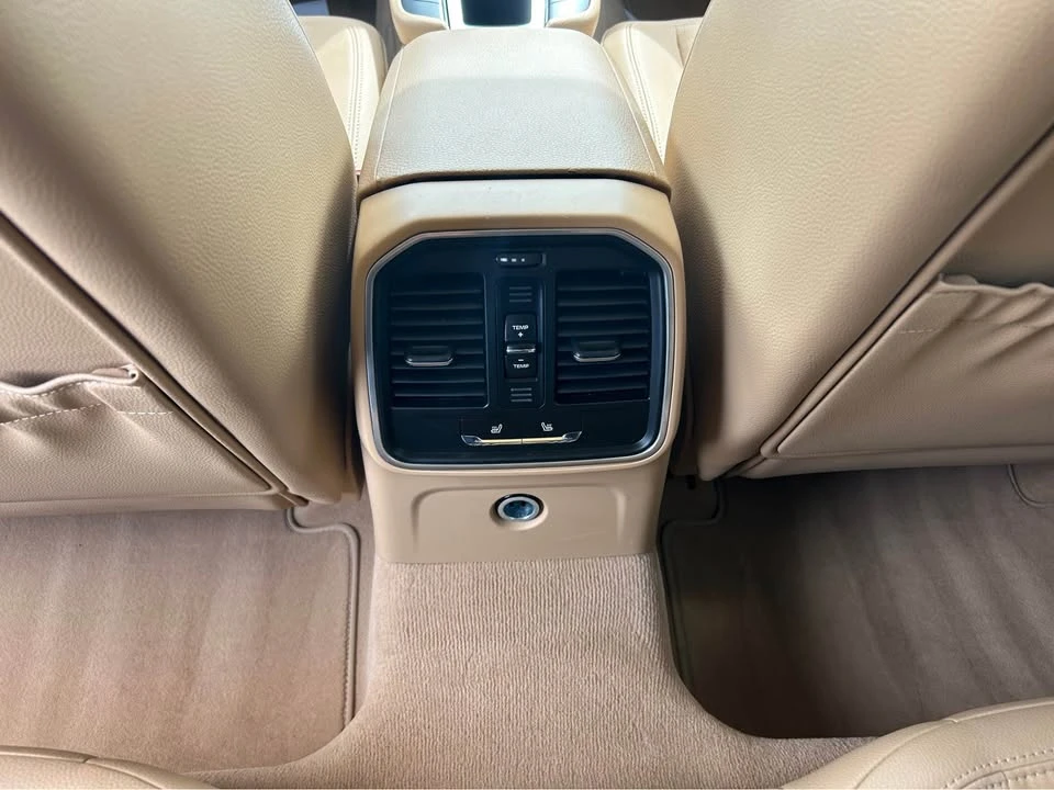 2016 Porsche Macan S - Image 10 of 20