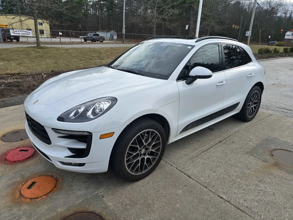 2016 Porsche Macan S - Image 2 of 10