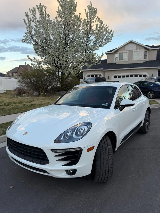 2016 Porsche Macan S - Image 2 of 14
