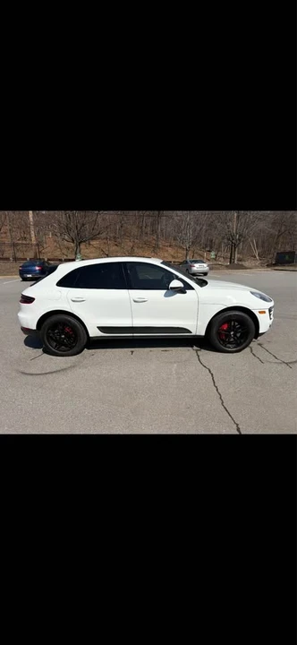 2016 Porsche Macan S - Image 2 of 16