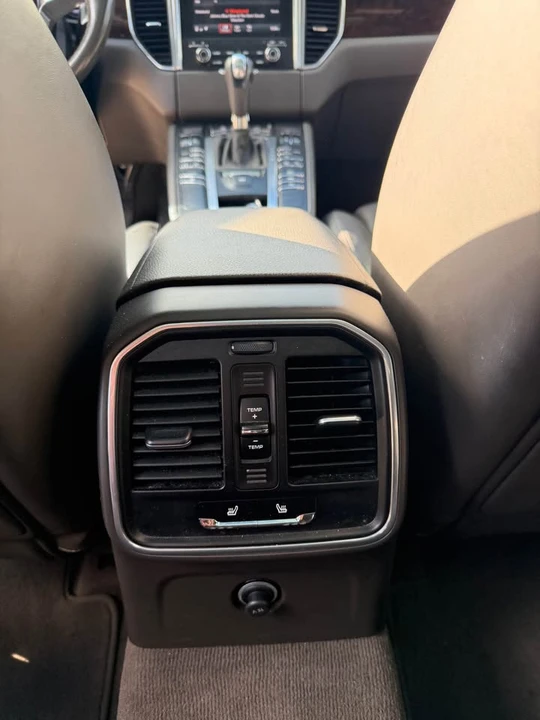2016 Porsche Macan S - Image 17 of 19