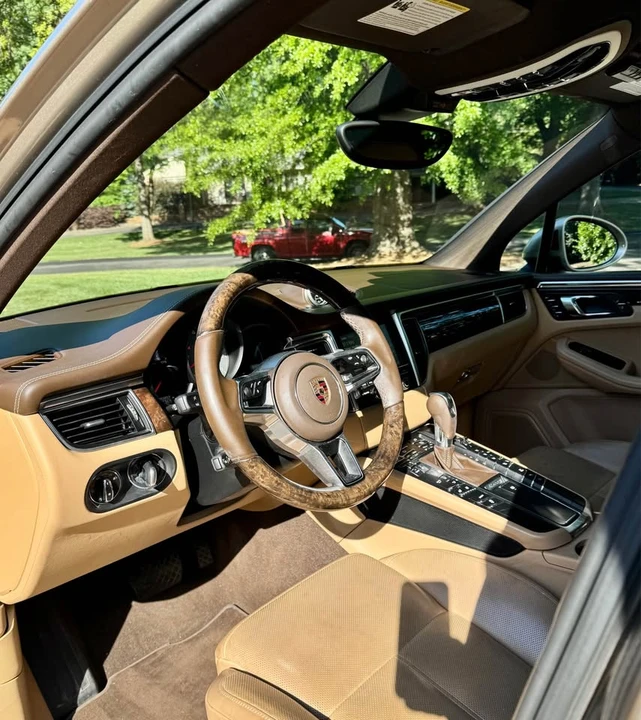 2016 Porsche Macan S - Image 15 of 20