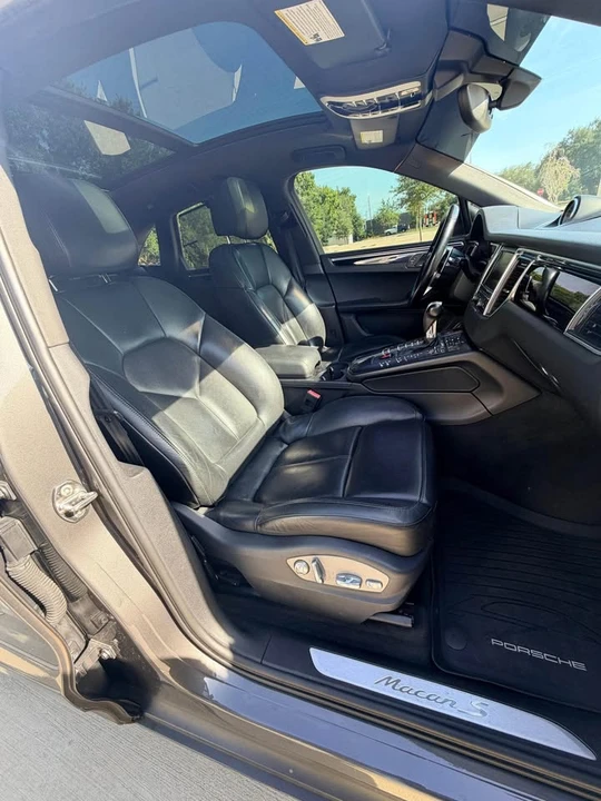 2016 Porsche Macan S - Image 14 of 18