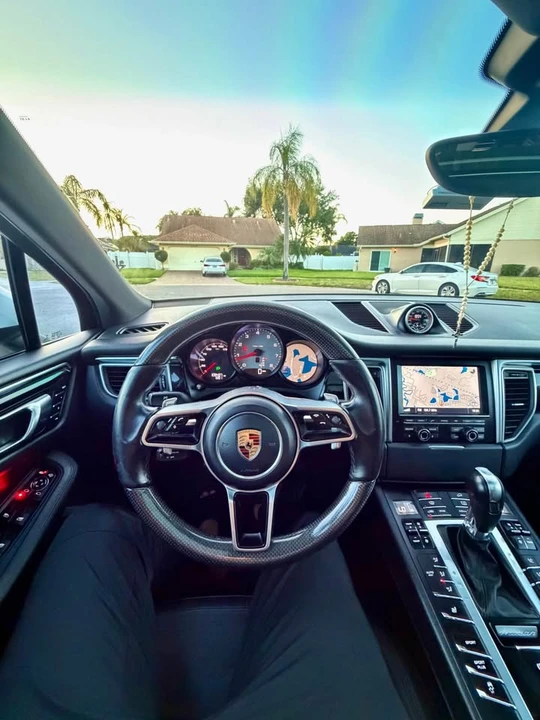 2016 Porsche Macan S - Image 11 of 19