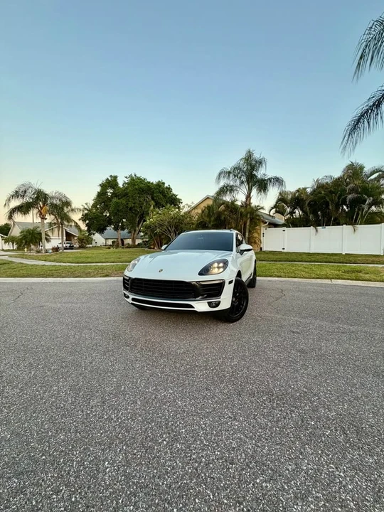 2016 Porsche Macan S - Image 2 of 19