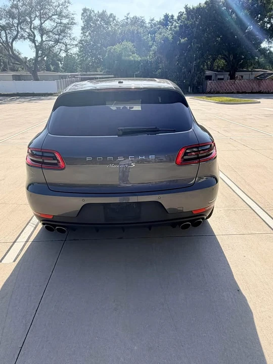 2016 Porsche Macan S - Image 8 of 18