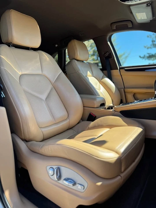 2016 Porsche Macan S - Image 15 of 18