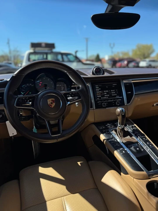 2016 Porsche Macan S - Image 11 of 18