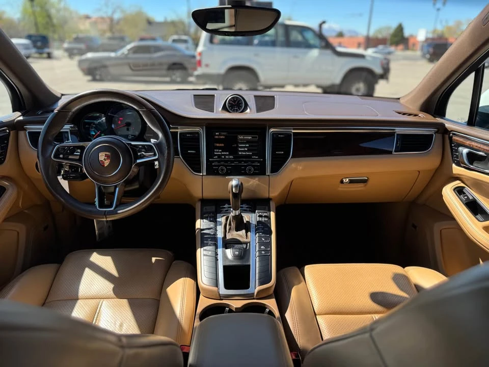 2016 Porsche Macan S - Image 10 of 18