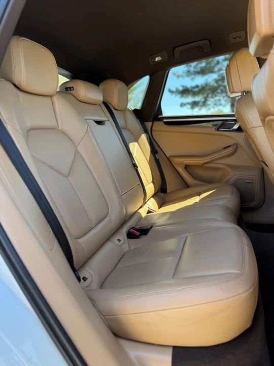 2016 Porsche Macan S - Image 16 of 18