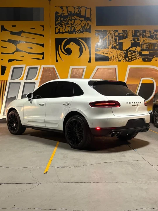 2016 Porsche Macan S - Image 4 of 10