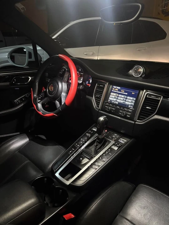 2016 Porsche Macan S - Image 9 of 10