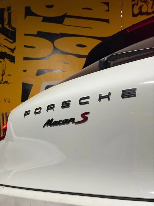 2016 Porsche Macan S - Image 5 of 10
