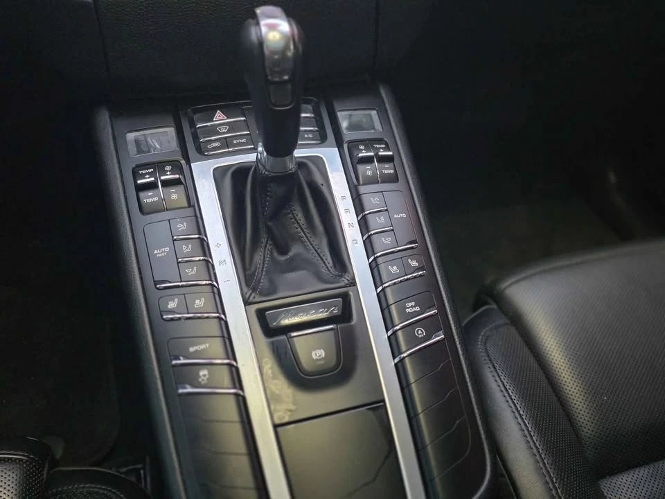 2016 Porsche Macan S - Image 17 of 17