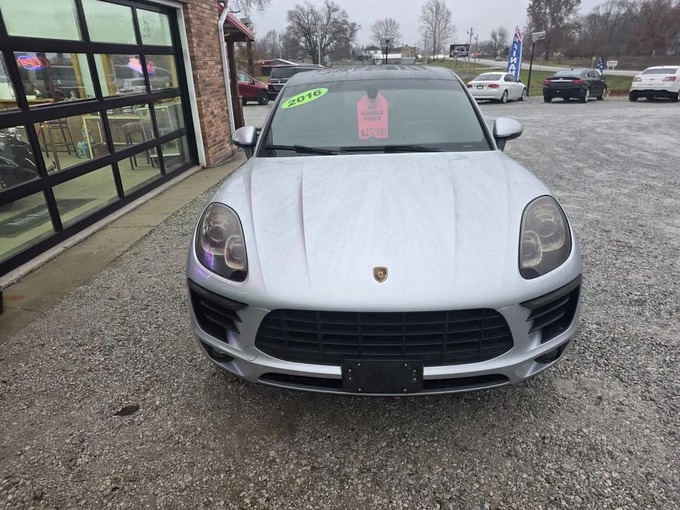 2016 Porsche Macan S - Image 2 of 17