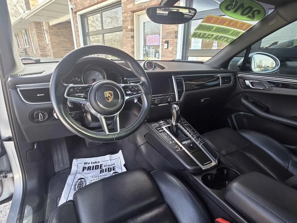 2016 Porsche Macan S - Image 9 of 16