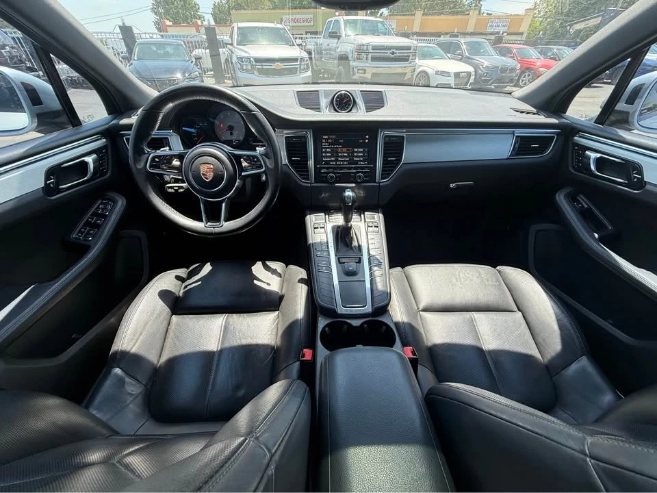 2016 Porsche Macan S - Image 14 of 20