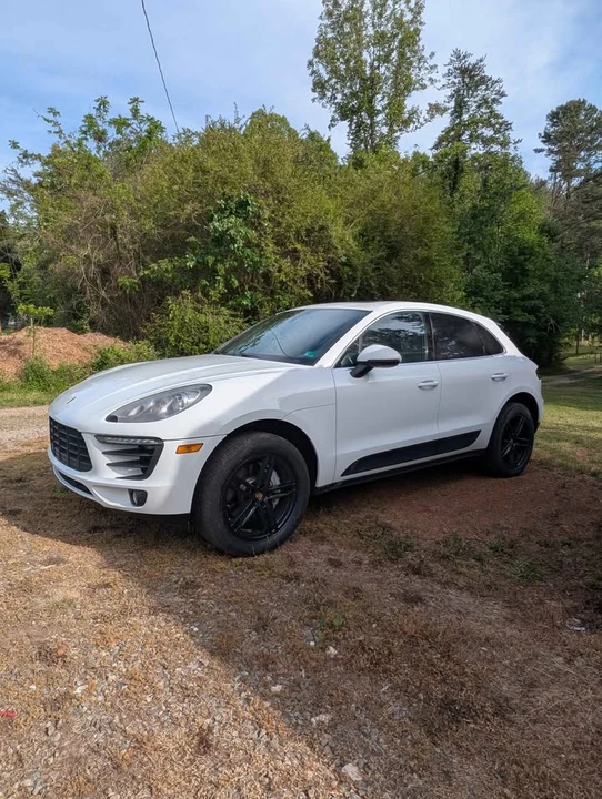 2016 Porsche Macan S - Image 2 of 3