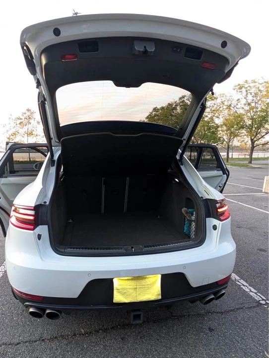 2016 Porsche Macan S - Image 17 of 19