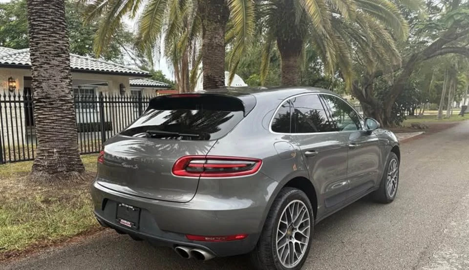 2016 Porsche Macan - Image 3 of 9