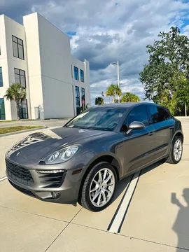 2016 Porsche Macan