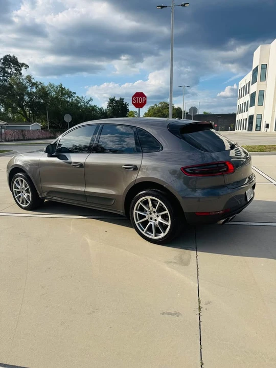 2016 Porsche Macan - Image 4 of 13