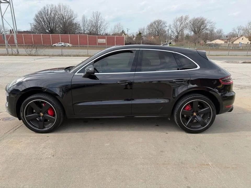 2016 Porsche Macan Turbo - Image 2 of 20