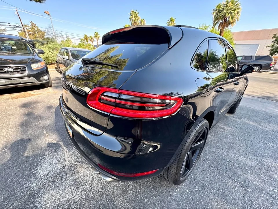 2016 Porsche Macan Turbo - Image 3 of 16